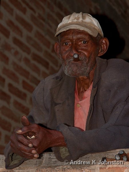 1110_7D_3909_v2.jpg - Nice old chap posing from his window, Trinidad