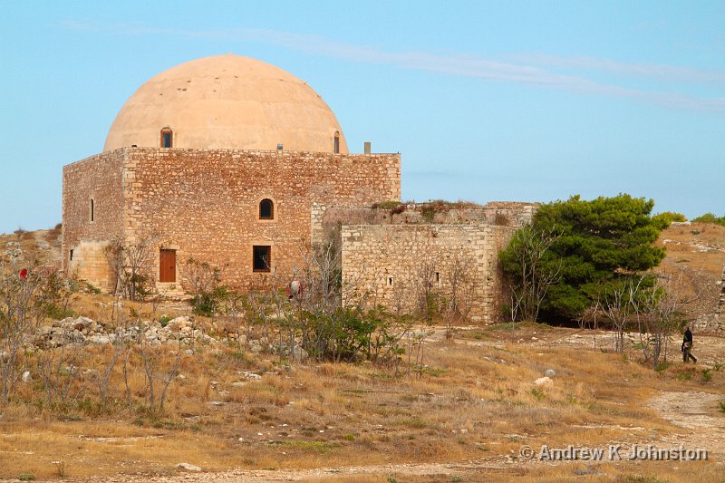 1010_7D_2158.jpg - The old mosque in the centre of the fort, Rethymo