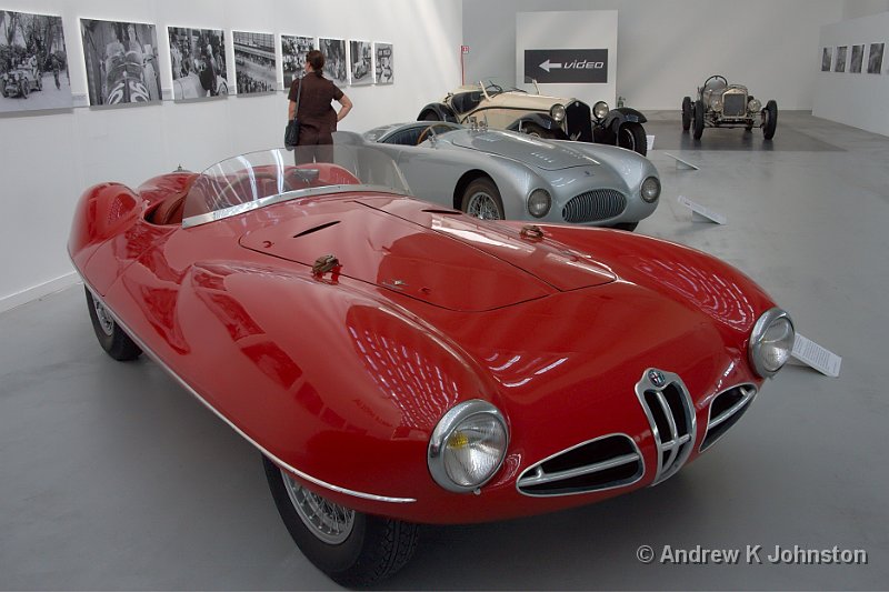 0809_40D_8619.jpg - Frances took one look at this car, and said "that looks like a flying saucer". Then we read the label: this is the famous Alfa Romeo Disco Volante, which means, of course, Fying Saucer.