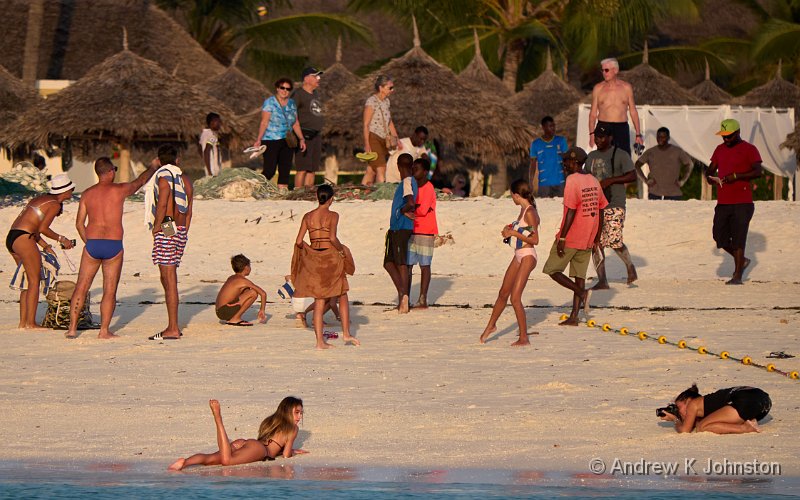 231209_G9ii_1001923.jpg - Gold Zanzibar Beach