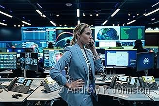 MV5BNTdmZWQyZmYtZjZjNS00NThlLWJkOWYtNGQwNTIxMzJhYjliXkEyXkFqcGc@._V1_QL75_UX328_.jpg - A House of Dynamite