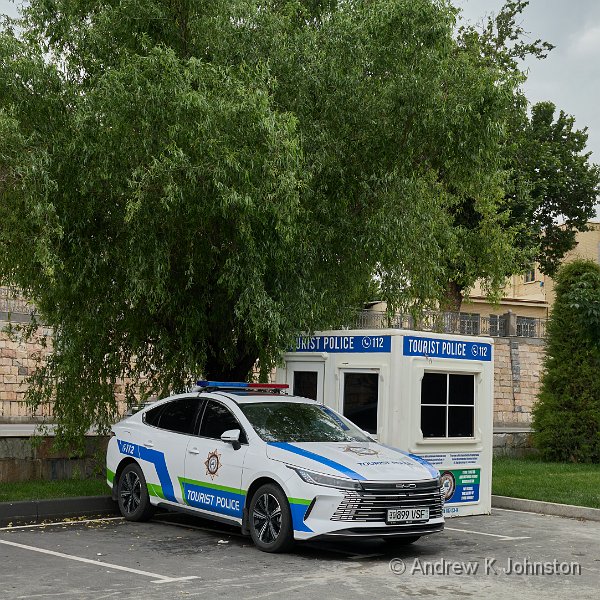 260524_G9ii_1134755.jpg - The Tourist Police