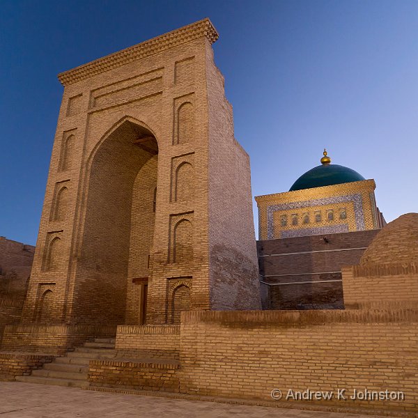 260528_G9ii_1146439.jpg - Khiwa Shahri